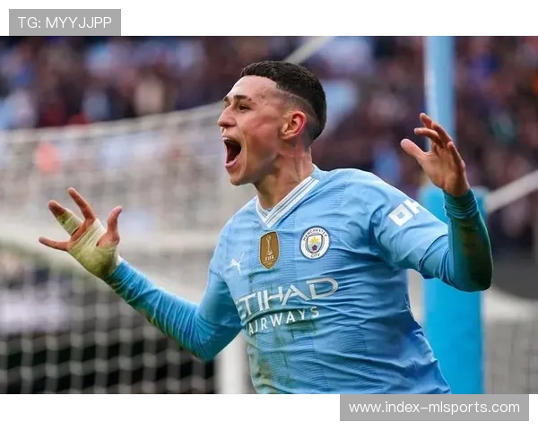 曼城伤病潮中彰显阵容厚度,罗德里回归稳固中场核心 曼城伤病潮中彰显阵容厚度,罗德里回归稳固中场核心