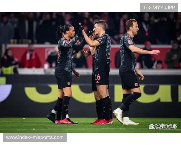 西甲争冠形势分析：巴萨皇马分差仅1分，冠军悬念持续升温